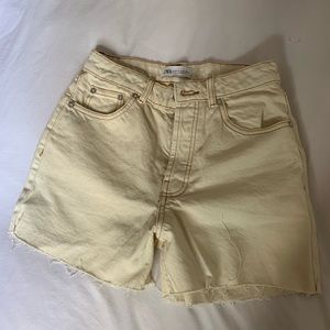 Zara cut off cream shorts